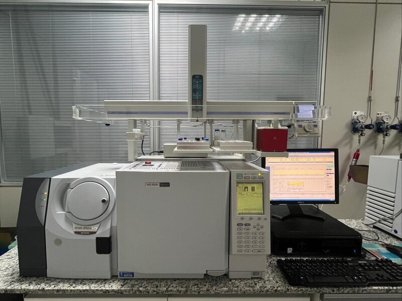 Cromatógrafo Gasoso acoplado ao detector de espectrometria de massas quadrupolar